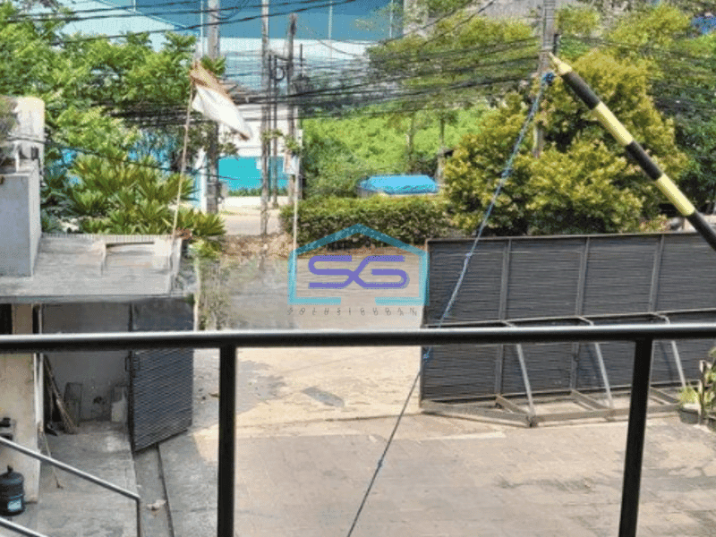 Dijual Gudang plus Kantor Lokasi Strategis di Jurumudi Tangerang