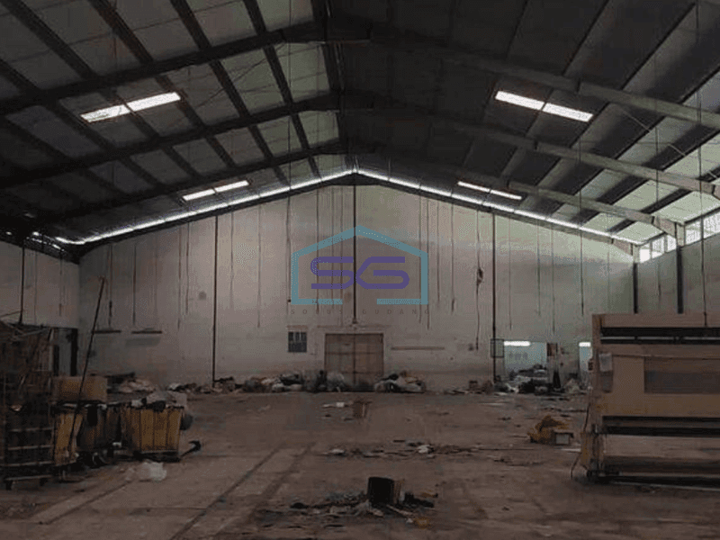 Disewakan Ex pabrik di Cikupa dekat dengan tol bitung posisi pinggir jalan raya