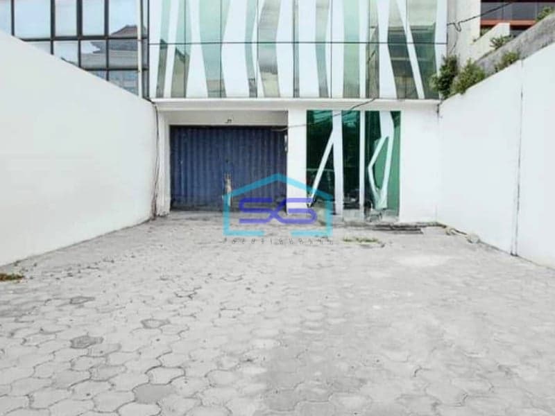 Dijual Gedung Kantor 5 Lantai di Daerah Menteng Jakarta Pusat