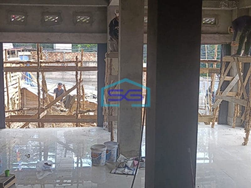 Dijual Ruko Baru Hook di Jalan Kolonel H. Burlian KM 7 Palembang LB 304m2