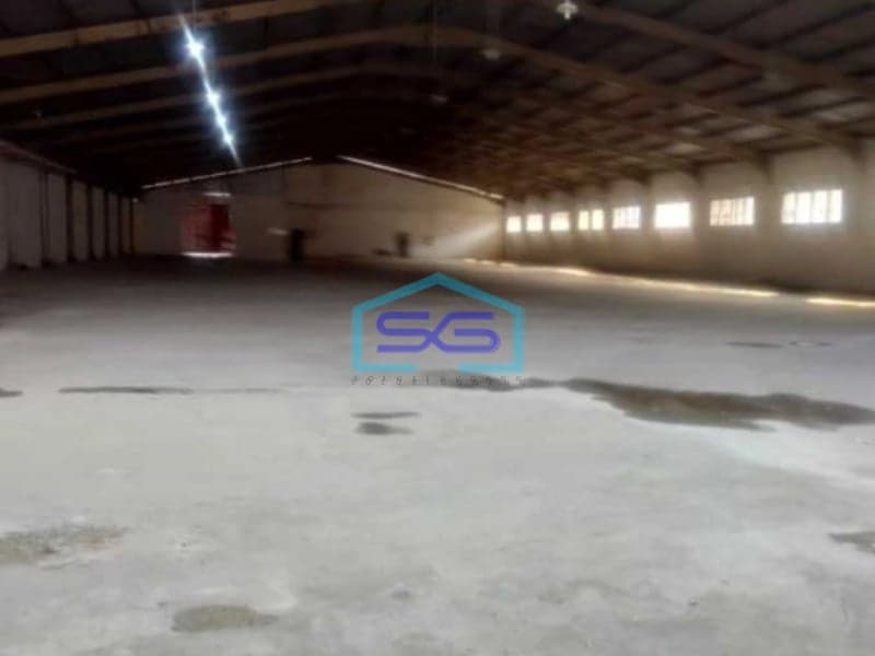 Disewakan Gudang Luas Bangunan 2412 m² Akses Container 40 Feet di Jakarta Timur