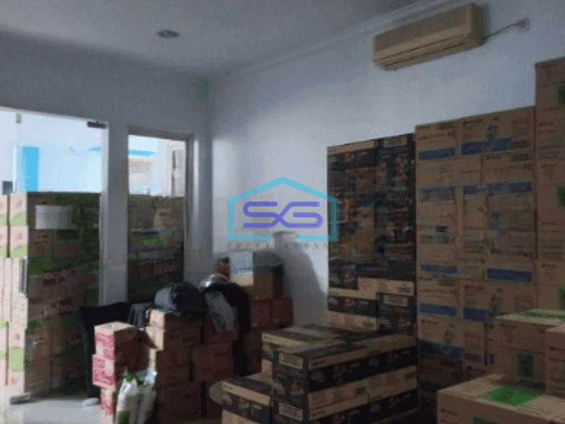 Disewakan Gudang Ada Kantor Luas Bangunan  500 m² di Duri Kosambi Jakarta Barat