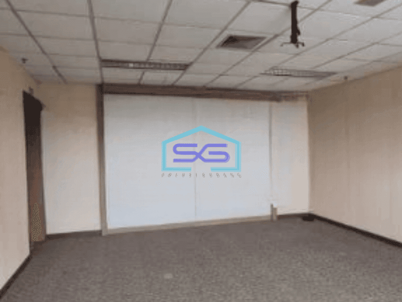 Disewakan Kantor Luas Bangunan 932 m² Lokasi Gresik Jawa Timur