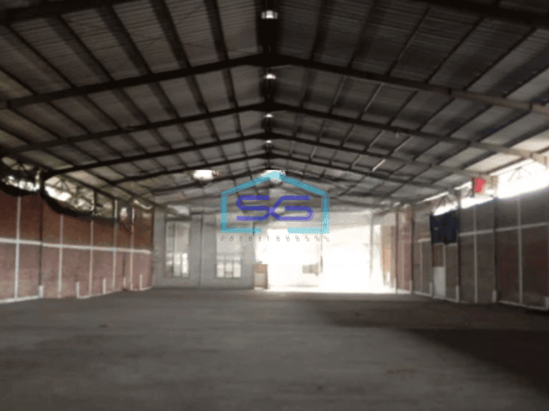 Disewakan Gudang Luas Bangunan  1800 m² Lokasi Strategis di Cibinong Bogor