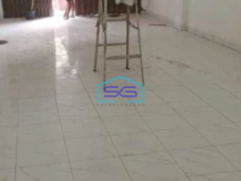 Disewakan Ruko Siap Huni Luas Bangunan 202 m² Lokasi Tambora Jakarta Barat