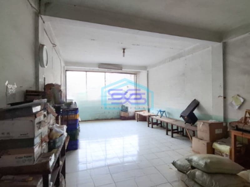 Dijual Ruko 3 Lantai Luas Tanah  139 m² Lokasi Bebas Banjir di Duri Kosambi Jakarta Barat