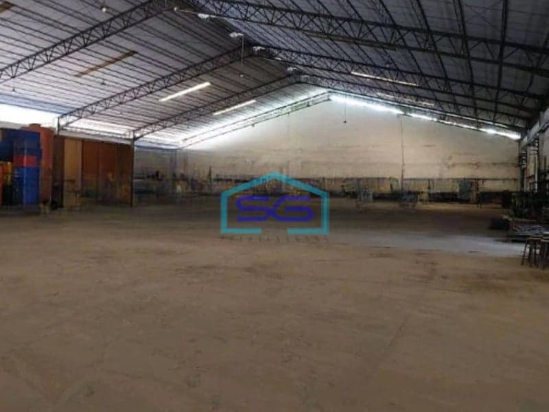 Disewakan Gudang Luas Tanah  12150 m² Lokasi Bebas Banjir dan Siap Huni di Surabaya