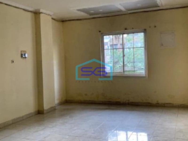 Disewakan Ruko Luas Bangunan  230 m² Siap Huni di Taman Palem Jakarta Barat