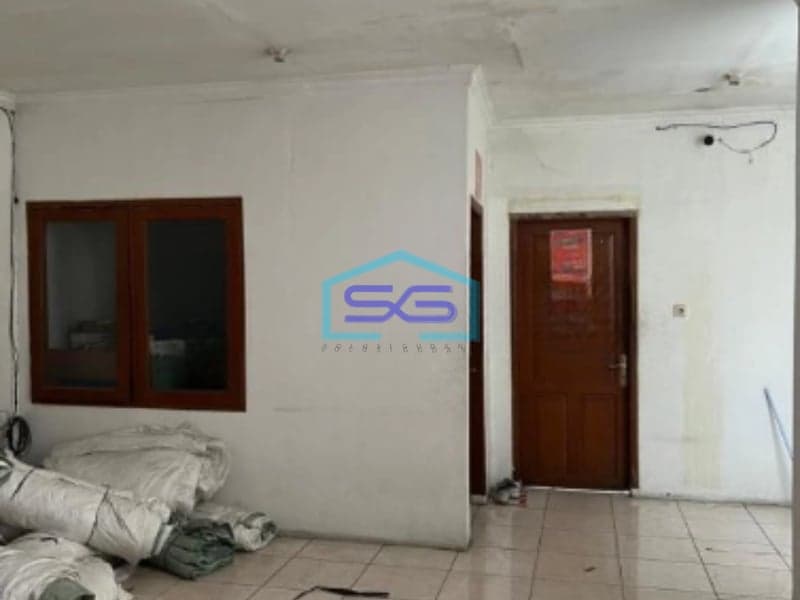 Disewakan Gudang Ex Expedisi di Pinggir Jalan Raya Utama Harapan Indah Bekasi Luas Bangunan  500 m²