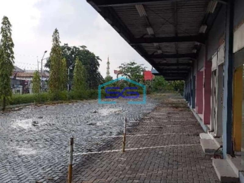 Disewakan Ruang Usaha Lokasi Strategis di Waru Sidoarjo Luas Tanah 14735 m²