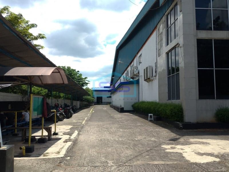 Dijual Gudang Kondisi Bangunan Sangat Bagus Lokasi di Cikarang