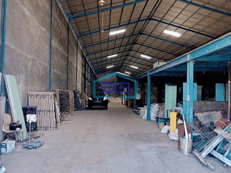 Dijual Pabrik Bagus Konstruksi Kokoh Akses Kontainer Lokasi Kutorejo Mojokerto LT 13000m2