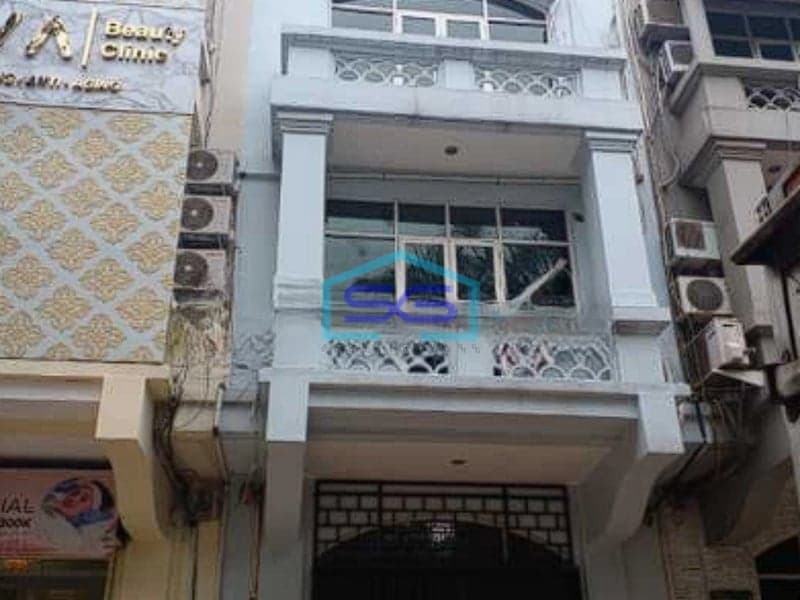 Dijual Ruko 4,5 Lantai di Permata Senayan Jakarta Selatan Luas Bangunan 337m2