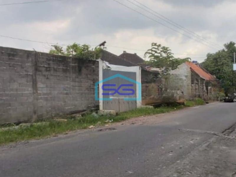 Dijual Tanah Strategis di Tipes Solo Bisa Untuk Kantor Akses Jalan Lebar