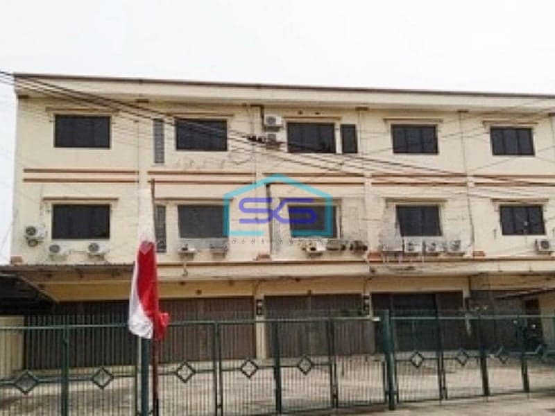 Disewakan Ruko 3 Lantai Siap Pakai Strategis di Jalan Lebar Roxy Jakarta Pusat LB 120m2