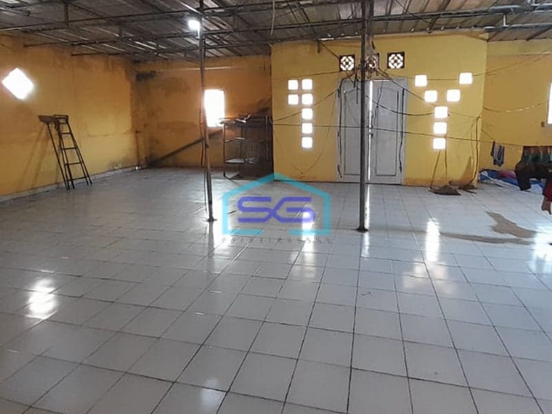 Dijual 3 Unit Ruko 3 Lantai Plus Gudang di Jalan Sukawinatan Palembang LT 700m2