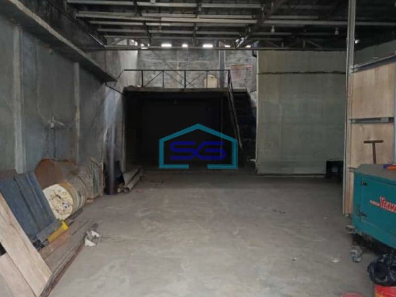 Disewakan Gudang Lokasi Bebas Banjir di Bogor Luas Tanah  300 m²