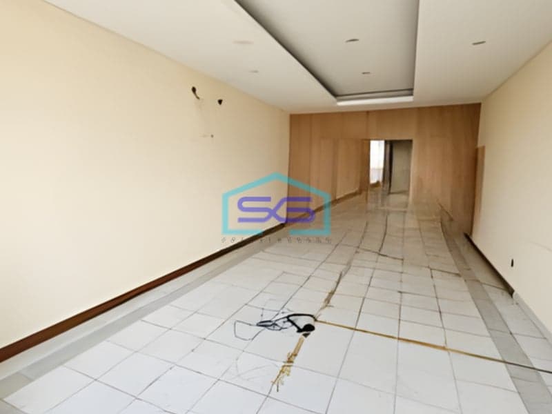 Disewakan Ruko 3 Lantai Luas Bangunan  175 m² Lokasi Kelapa Gading Jakarta Utara