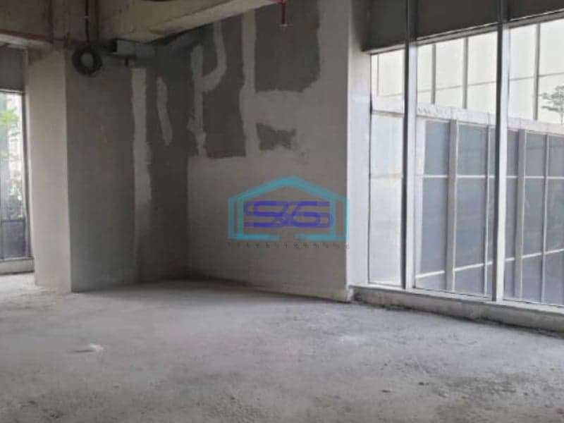 Dijual Kantor Luas Bangunan 112 m² Lokasi Strategis di Pantai Indah Kapuk Jakarta Utara