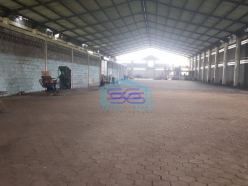 Dijual Gudang Eksklusif Lokasi Strategis Dekat Jalan Raya Solo Prambanan Klaten Jawa Tengah LT 3760m2