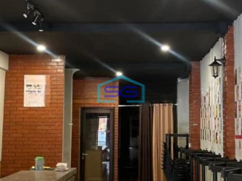 Disewakan Ruko Bagus 3.5 Lantai Di Villa Melati Mas Serpong Tangerang Luas Bangunan  320 m²