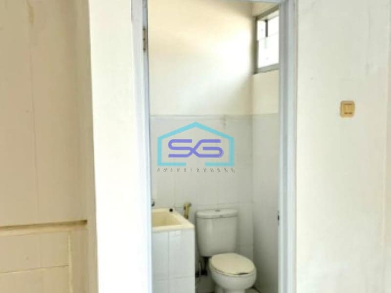 Disewakan Ruko 2 Lantai Luas Bangunan 105 m² Lokasi di Tangerang