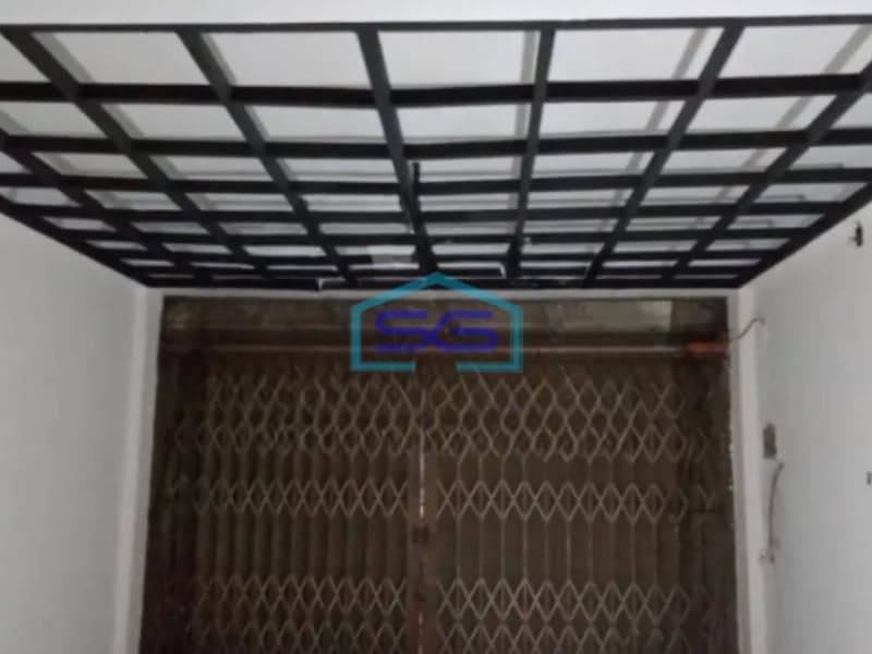 Dijual Ruko Bagus Bangunan 2 Lantai SHM di Daerah Klojen Malang