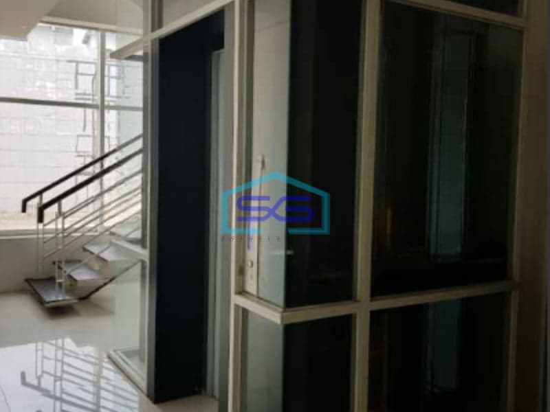 Dijual Ruko Luas Bangunan  400 m² Lokasi Bebas Banjir di Jakarta Utara