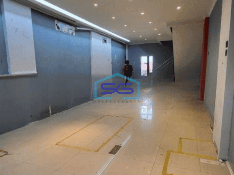Disewakan Ruko di Tebet Jakarta Selatan Luas Bangunan 360 m²