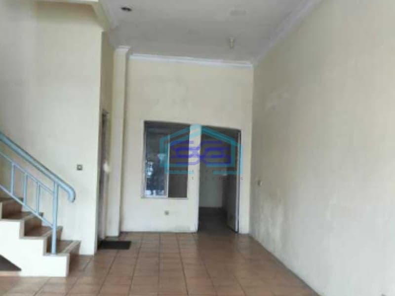 Dijual Ruko 3 Lantai Hadap Jalan Raya Siap Pakai Di Lokasi Strategis Serpong Tangerang Selatan Luas Bangunan  230 m²