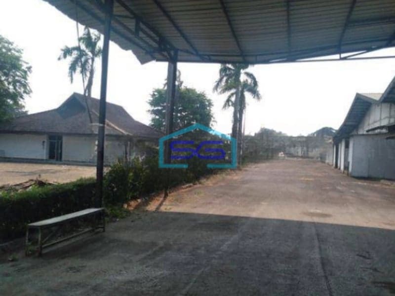 Dijual Pabrik Ex Garmen Di Karawang Timur LB11000m2