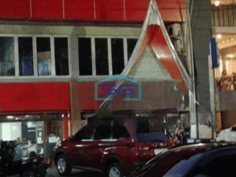 Disewakan Ruang Usaha Luas Bangunan  500 m² Lokasi Sangat Strategis di Tanjung Duren Jakarta Barat