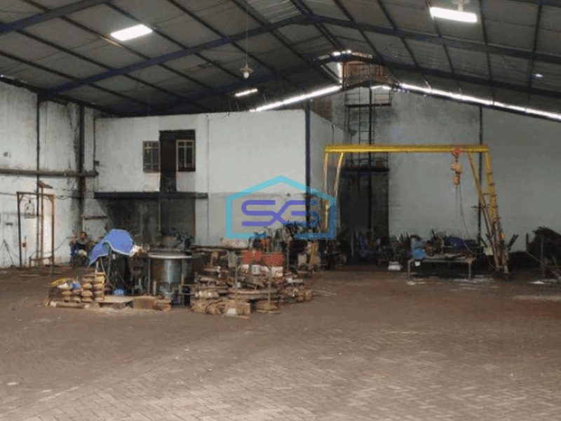 Dijual Gudang 2 lantai Ada Kantor Luas Bangunan  920 m² di Margomulyo Surabaya