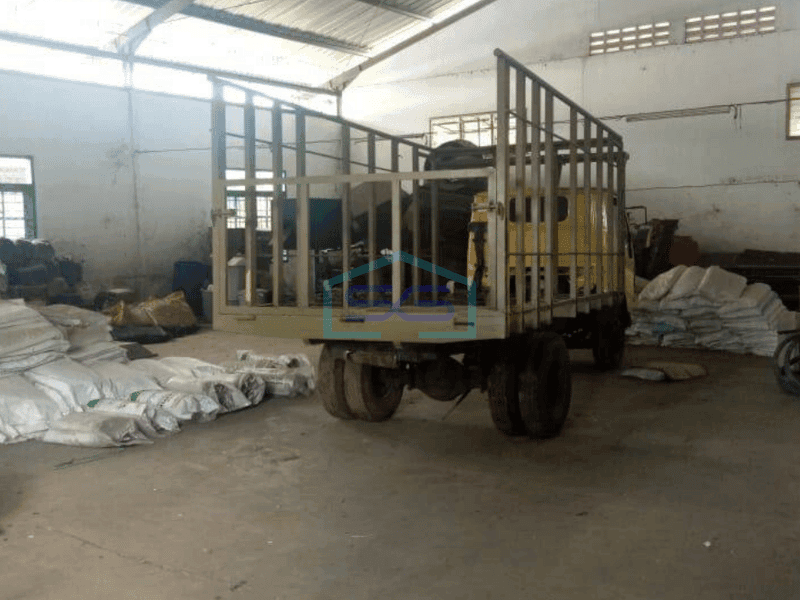 DISEWAKAN GUDANG BESAR DI TENGAH KOTA PURWOKERTO