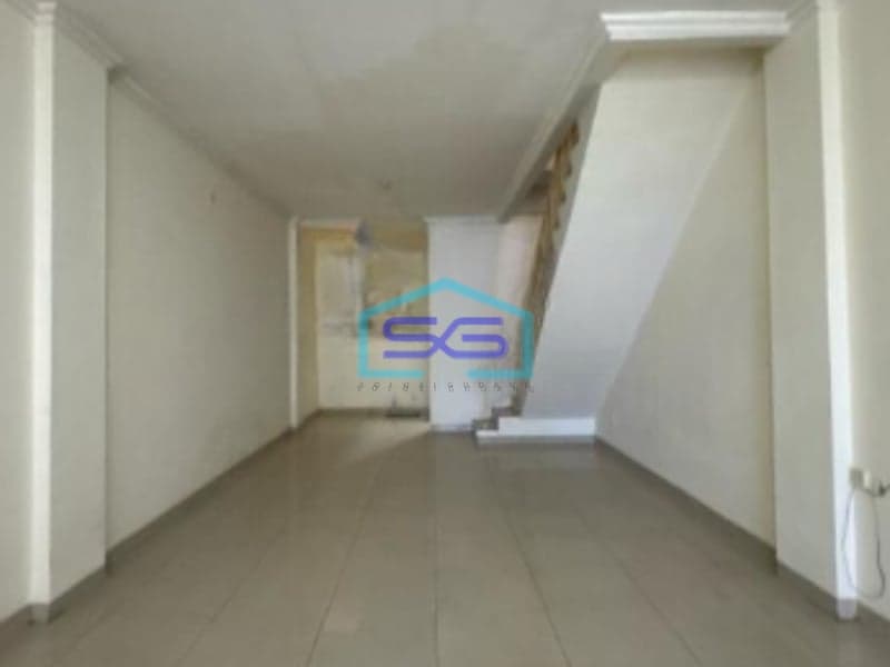 Dijual Ruko Siap Huni Lokasi Bebas Banjir di Jakarta Barat Luas Bangunan  200 m²