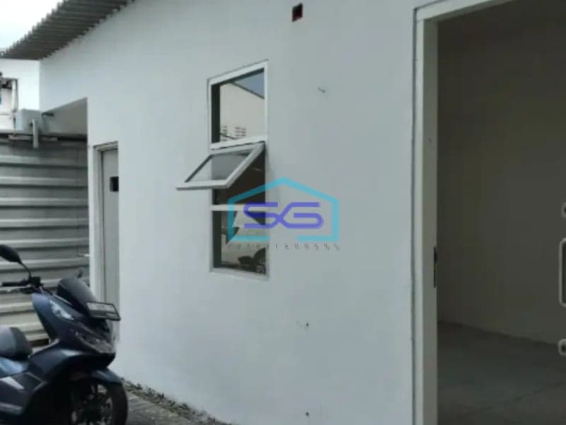 Disewakan Gudang Surimulia Margomulyo Surabaya  Sebelah tol Luas Bangunan 432m2