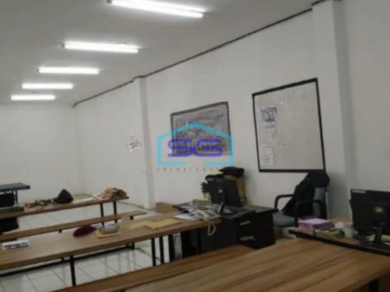 Disewakan Gedung Cocok Untuk Gudang dan Kantor di Soekarno Hatta Bandung LB 900m2