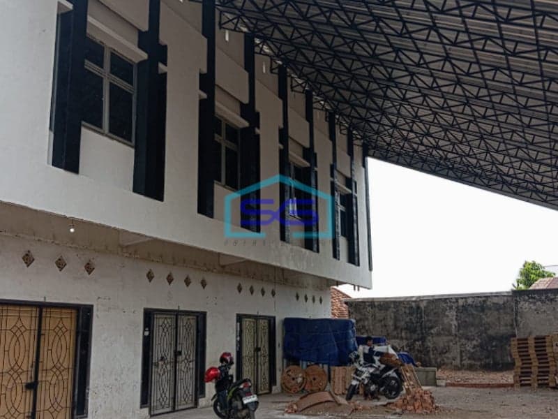 Disewakan  Ruko 2.5 Lantai di Jalan Letjend Harun Sohar KM 9, Palembang LT 590m2