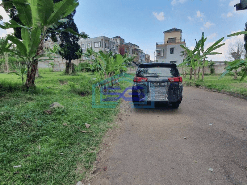 Dijual Tanah Posisi Bagus Untuk Gudang di Lembang Bandung