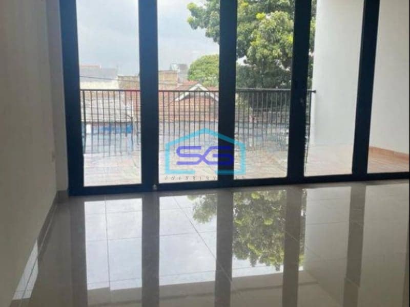 Dijual Ruko 3 Lantai Area BSD Tangerang Selatan Bangunan Baru