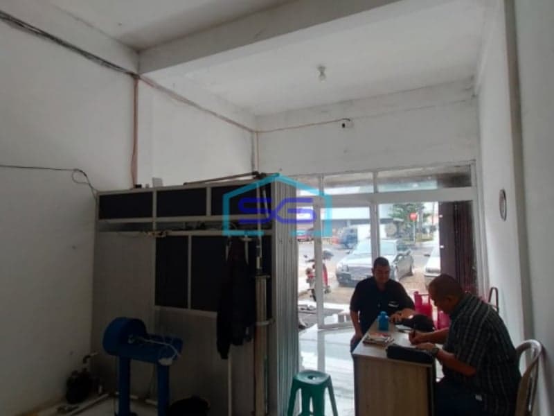 Dijual Ruko di Pinggir Jalan Utama Jalan veteran Palembang Luas Bangunan 148m2