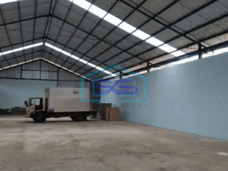Dijual Gudang Siap Operasional Strategis di Ranca Bungur, Bogor Selatan
