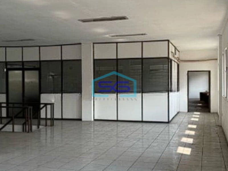 Disewakan Gudang/Pabrik 2 Lantai Di Lippo Cikarang Bekasi LT 8280m²