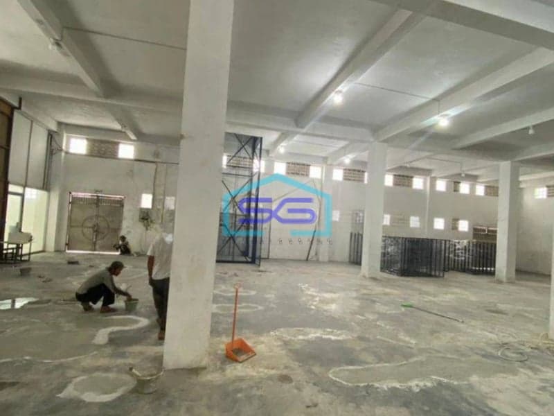 Disewakan Gudang Besar Serbaguna Murah Tepi Jalan Area Gamping Dekat Exit Toll Sleman Yogyakarta LT 2500m2