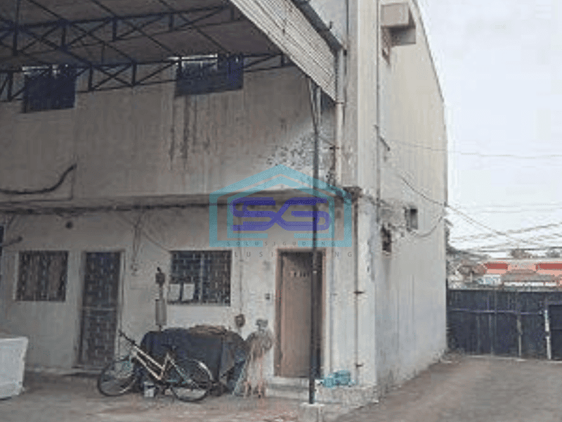 Dijual Gudang dan Kantor, Siap Pakai, Zona Komersial di Kebon Jeruk