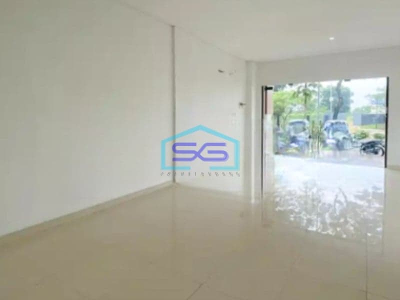 Dijual Ruko 3 Lantai Luas Tanah  158 m² Lokasi di BSD Tangerang