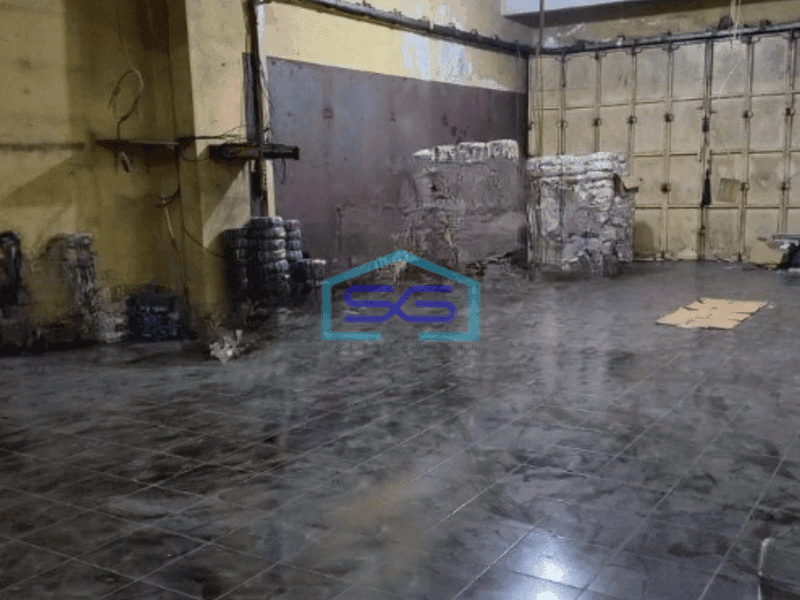 Dijual Ruko Pinggir Jalan Raya Cikampek Karawang Luas Bangunan  468 m²