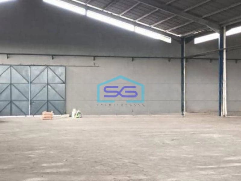 Disewakan Gudang Siap Pakai Luas Bangunan  1700 m² di Cikupa Tangerang