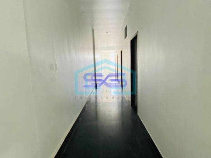 Disewakan Ruko 3 Lantai Dengan Akses Jalan Besar di Lokasi Kuta