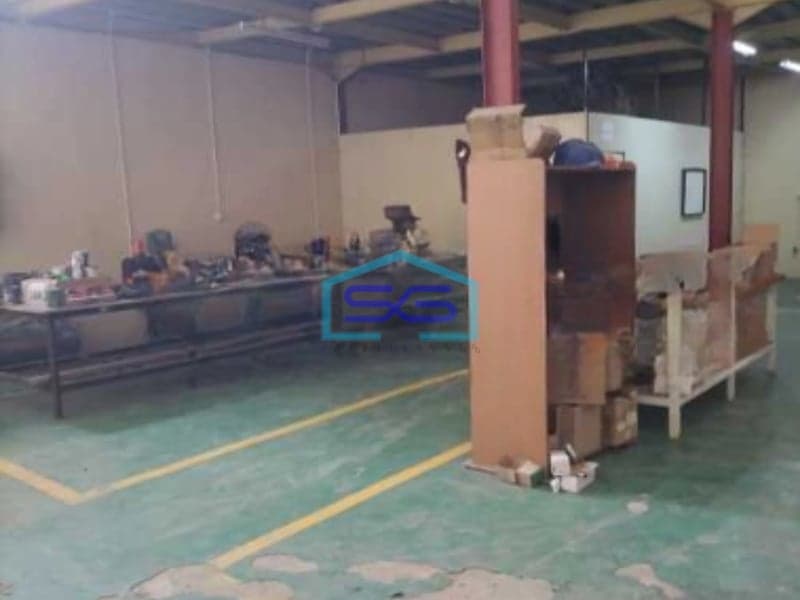 Dijual Gudang Ada Kantor Luas Tanah  641 m² Lokasi Jakarta Barat